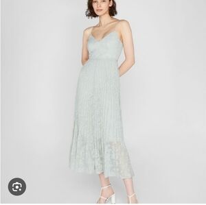 Club monaco crinkle pleated midi dress